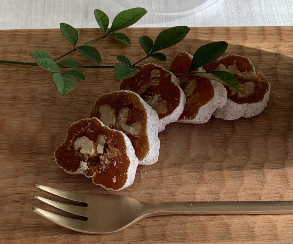 干し柿胡桃巻き